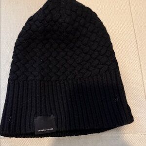 Canada Goose Black Woven Beanie